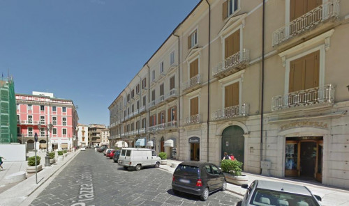 Locale commerciale in affitto a Campobasso