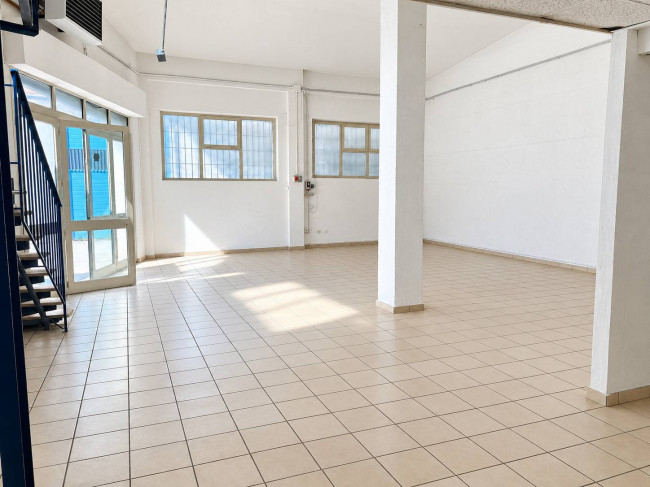 Locale commerciale in affitto a Campobasso