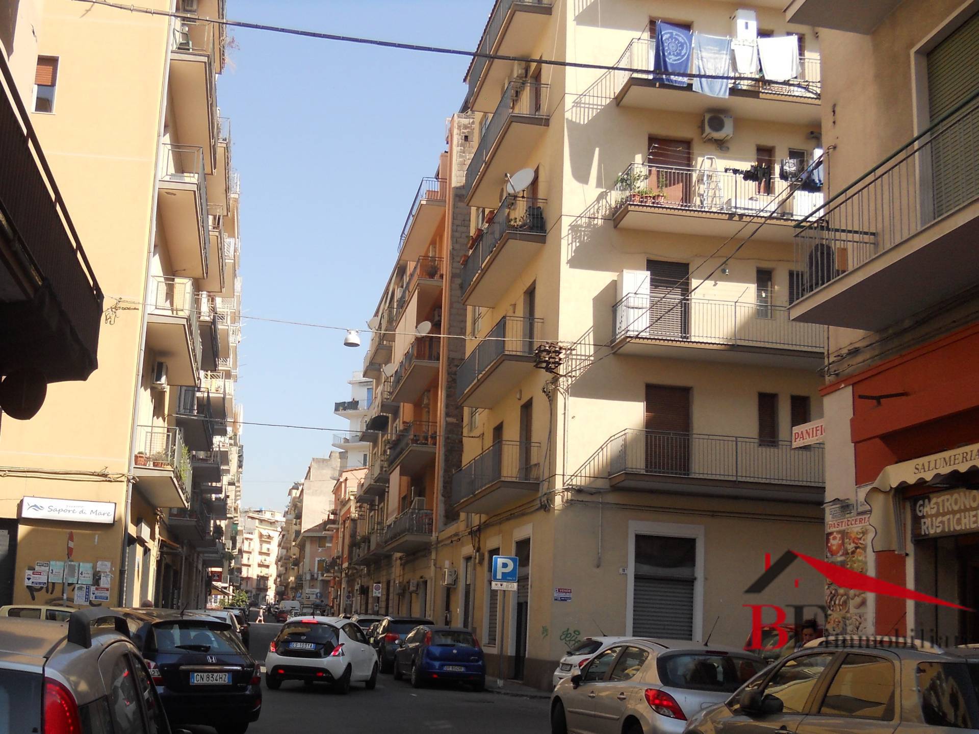  catania affitto quart: c.so italia - via leopardi bf immobiliare srl