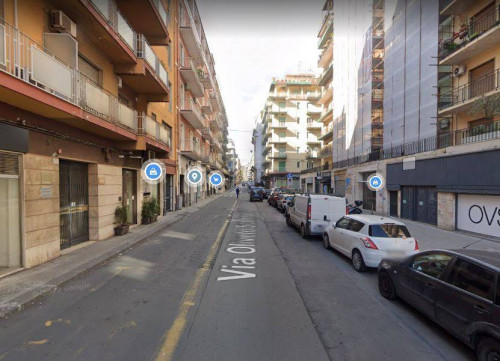Attività commerciale in Affitto a Catania