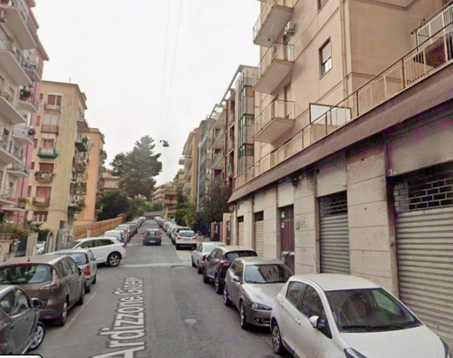 Box o garage in Vendita a Catania