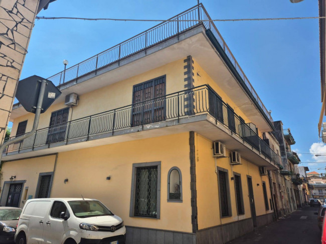 Appartamento in Vendita a San Giovanni la Punta