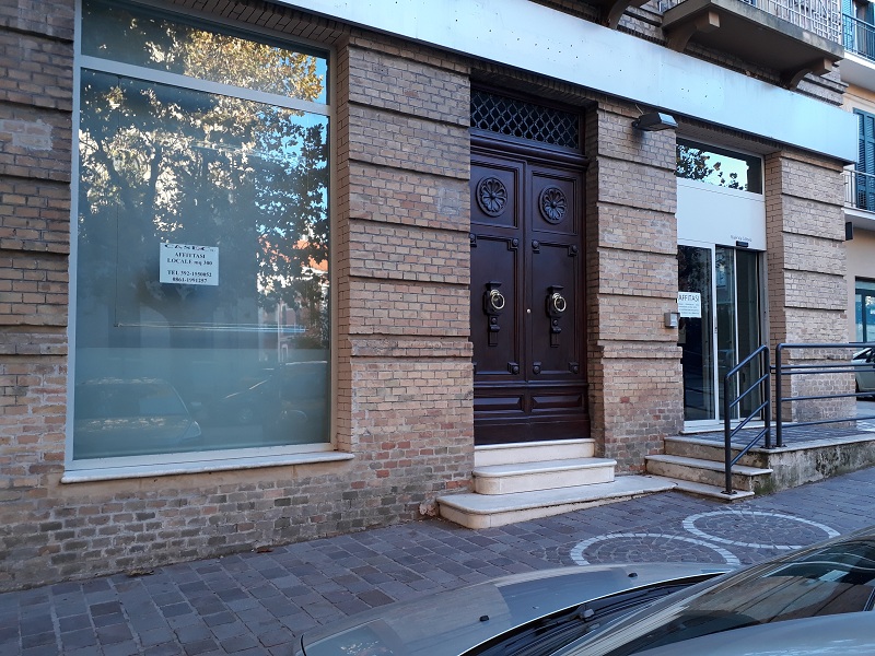 Ufficio - Loc.Com. TERAMO affitto  Centro  Zuccarini Immobiliare