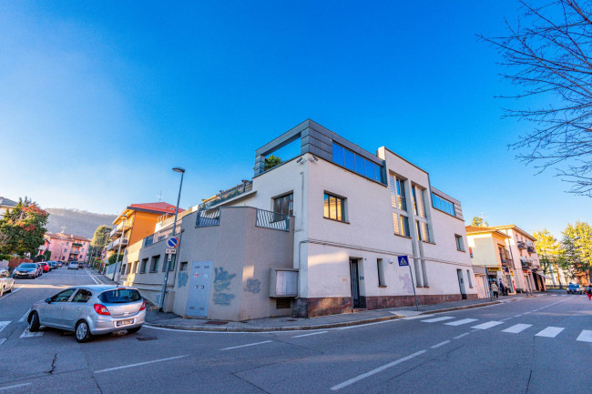Ufficio in Affitto a Torre Boldone