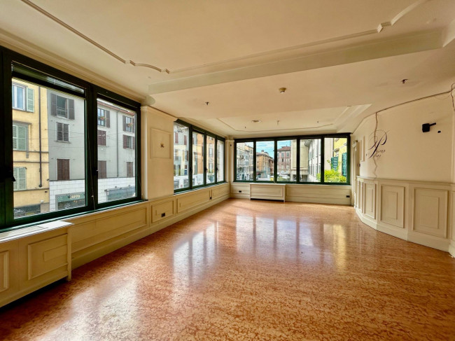 Locale commerciale in affitto a Bergamo