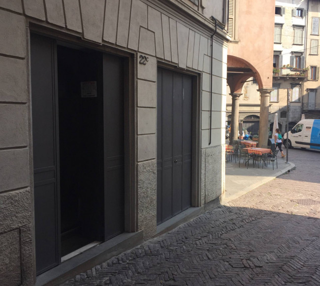 Negozio in vendita a Bergamo
