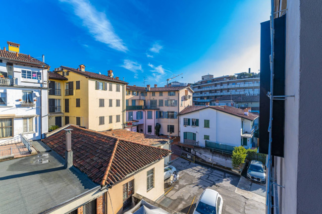 Appartamento in vendita a Bergamo