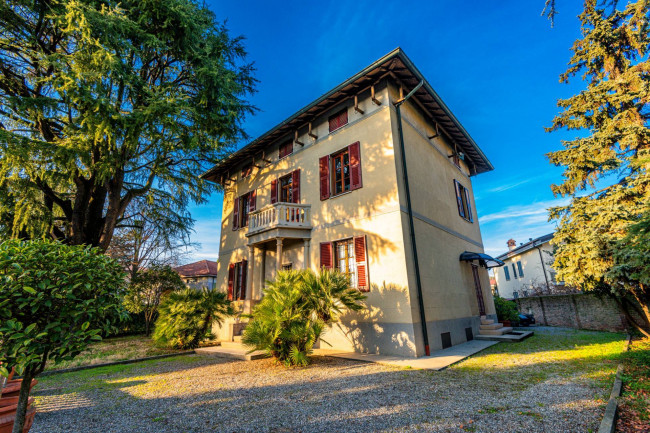 Villa in vendita a Brembate