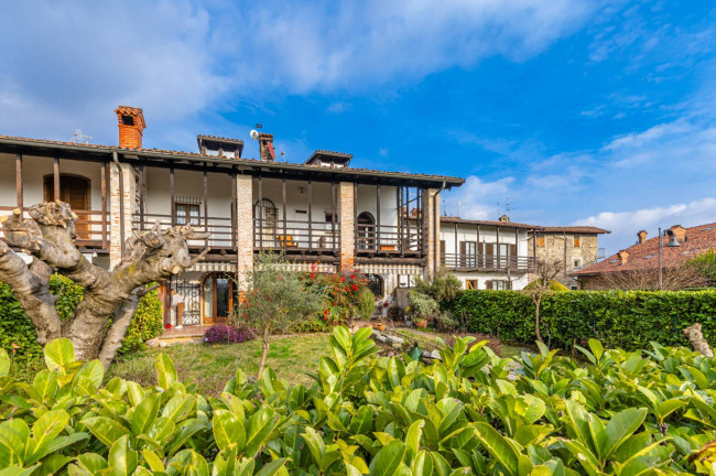 Villa in vendita a Almenno San Salvatore