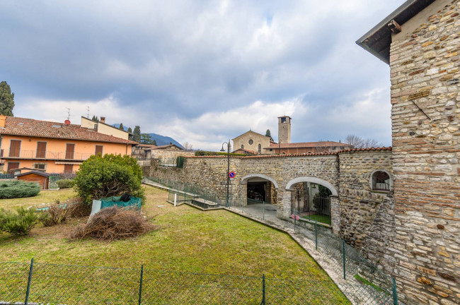 Villa in vendita a Almenno San Salvatore