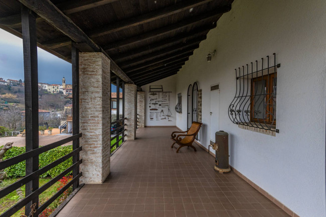 Villa in vendita a Almenno San Salvatore