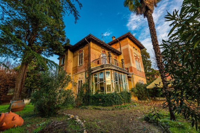 Villa in Vendita a Bergamo