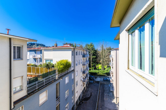 Appartamento in vendita a Bergamo