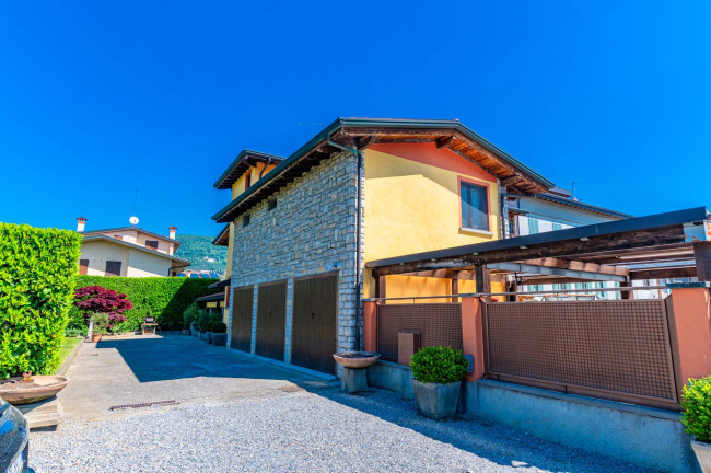 Villa in vendita a Grumello del Monte