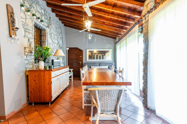 Villa in vendita a Grumello del Monte