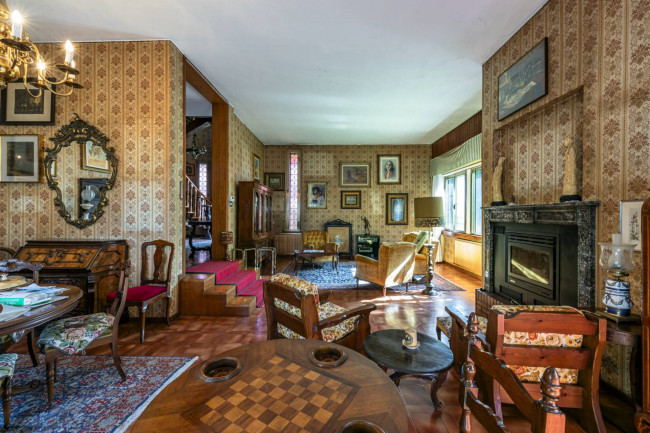 Villa in vendita a Bergamo
