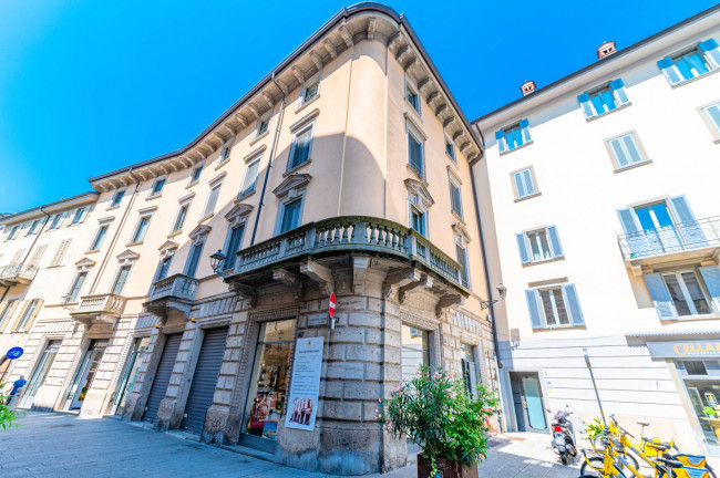 Appartamento in vendita a Bergamo