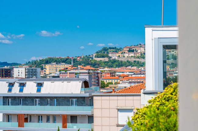 Attico in vendita a Bergamo