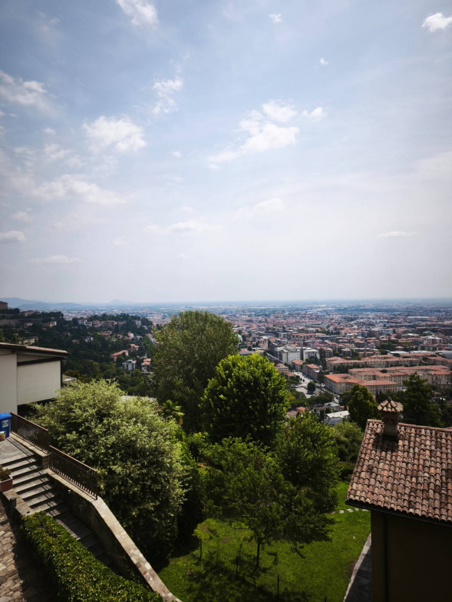 Appartamento in affitto a Bergamo