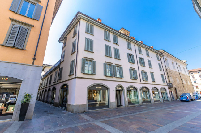 Appartamento in affitto a Bergamo