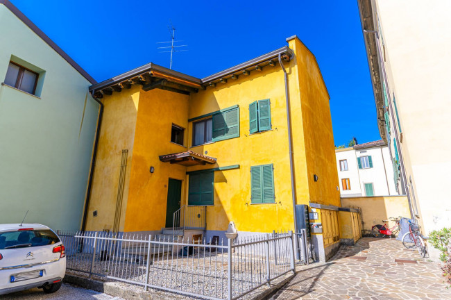 Appartamento in vendita a Torre Boldone