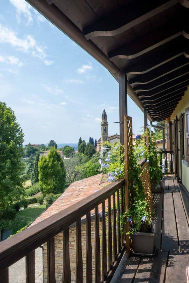  for rent in Bergamo