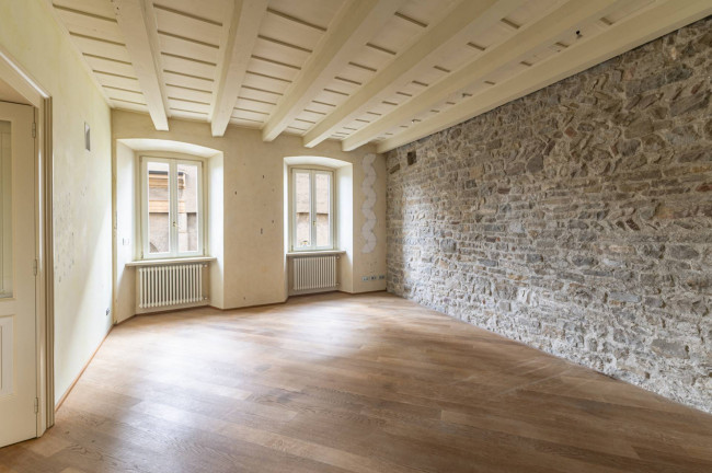 Palazzo in vendita a Bergamo