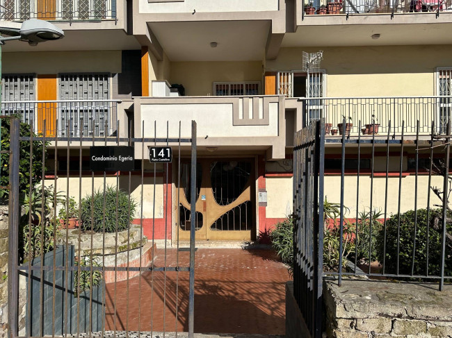Appartamento in affitto a Vomero, Napoli (NA)