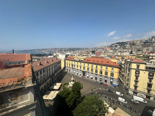 Appartamento in vendita a Chiaia, Napoli (NA)