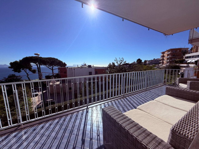 Appartamento in Vendita a Napoli