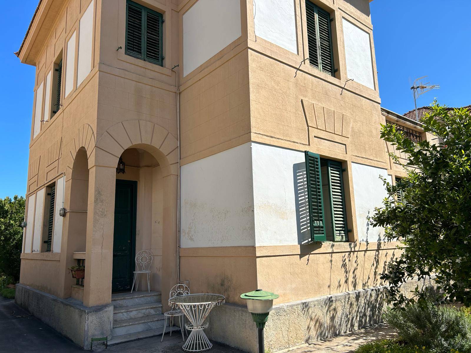 Villa in vendita a Mondello, Palermo (PA)