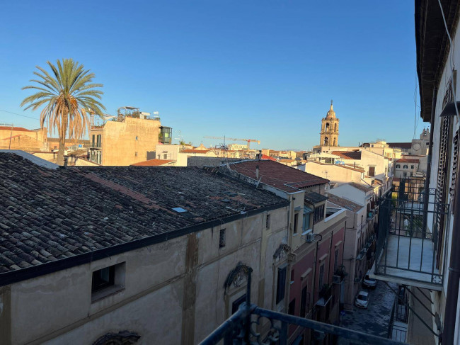 Appartamento in affitto a Centro Storico, Palermo (PA)