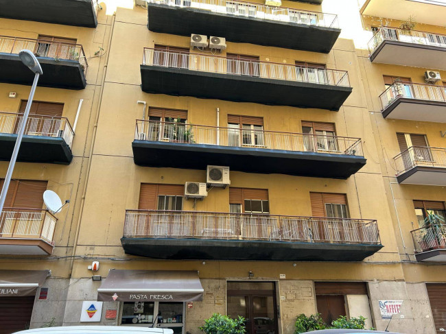 Appartamento in Vendita a Palermo