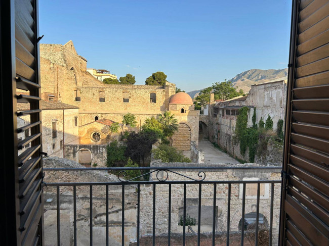 Appartamento in Affitto a Palermo