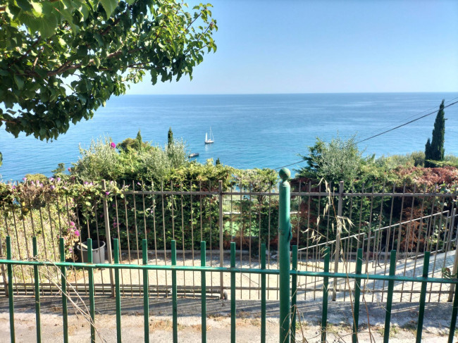 Appartamento a Cipressa