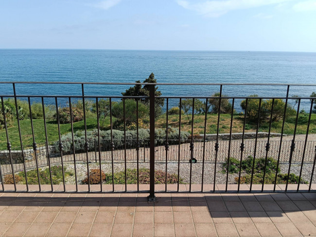 Appartamento a Cipressa