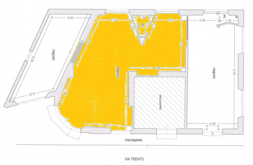 Fondo commerciale in vendita a Macerata (MC)