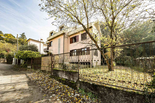 Casa singola in Vendita a Vicenza