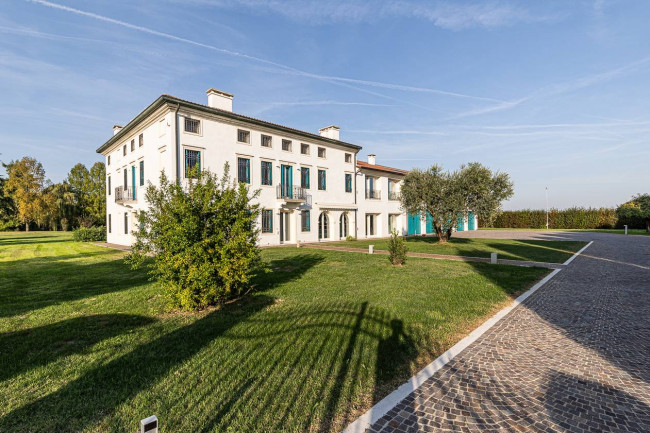 Villa for Buy to Torri di Quartesolo