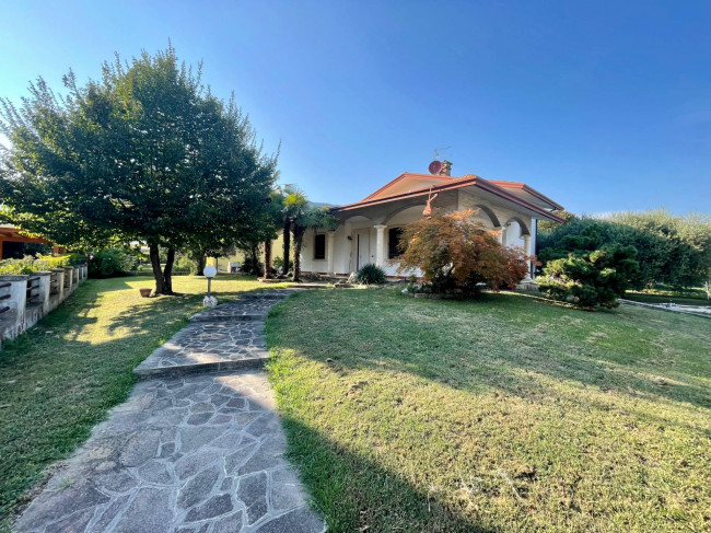 Casa singola in Affitto a Barbarano Mossano