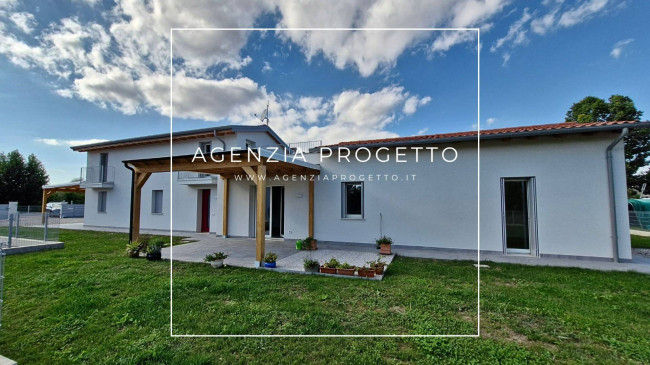 Single House for Rent to Vicenza