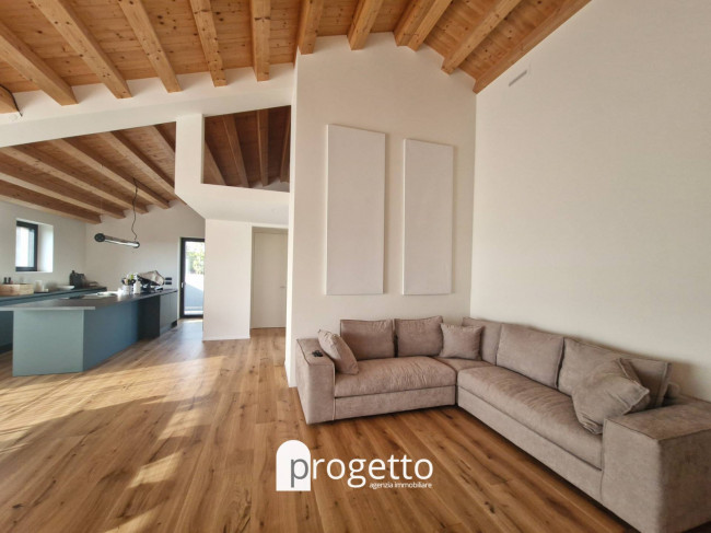 Villa in Affitto a Sarego