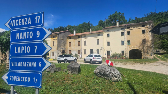 Casa affiancata in Vendita a Barbarano Mossano