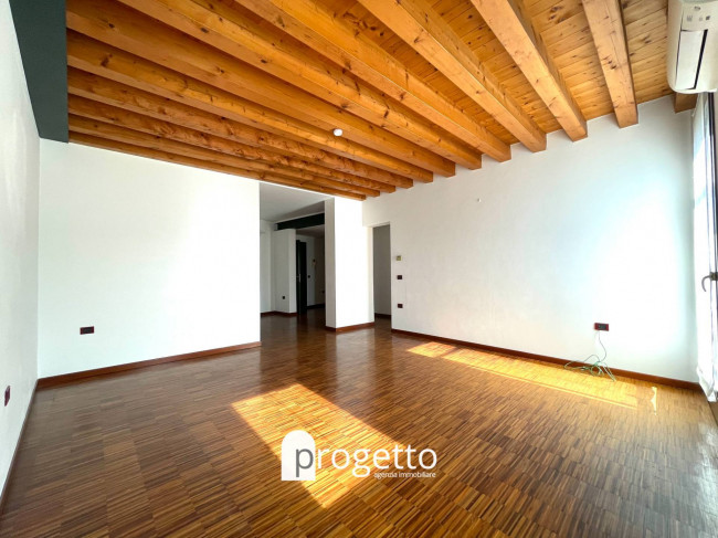 Attico in Affitto a Vicenza