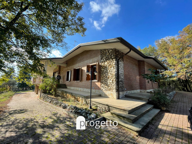 Casa singola in Affitto a Zovencedo