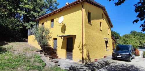 Single House for Sale to San Ginesio