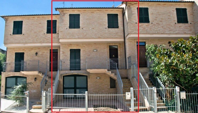 Townhouse for Sale to Grottazzolina