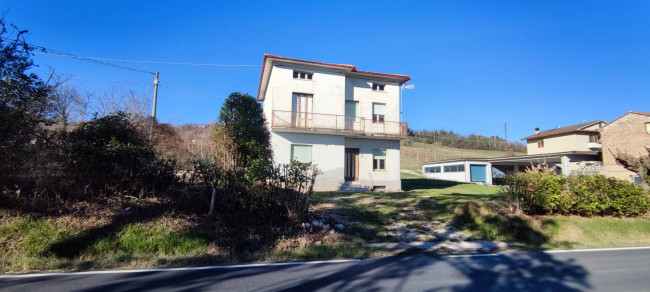 Single House for Sale to Colmurano
