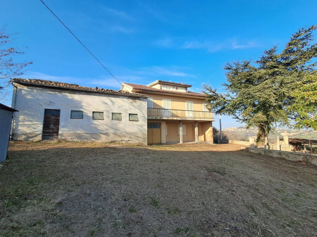 Casa singola in Vendita a Montegiorgio