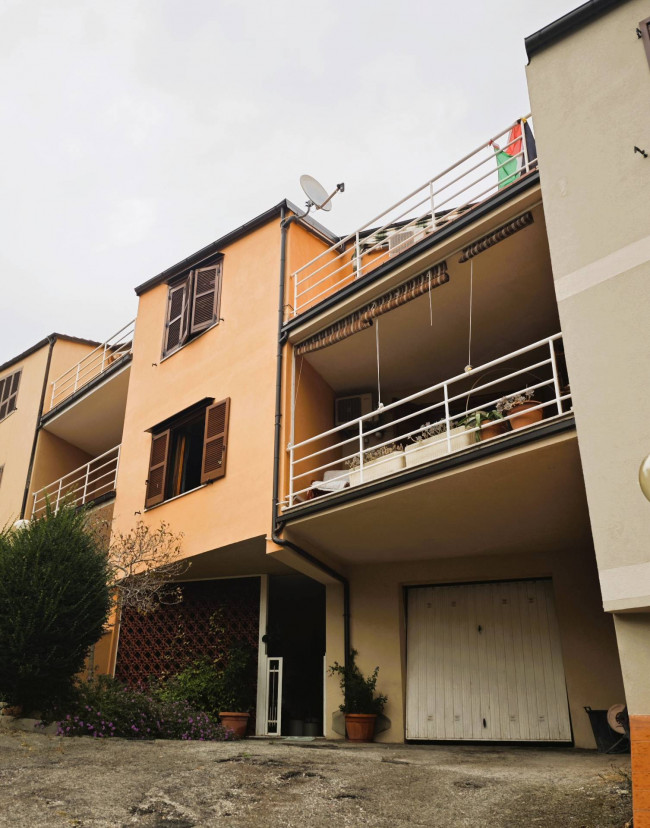 Villette a schiera in Vendita a Tolentino